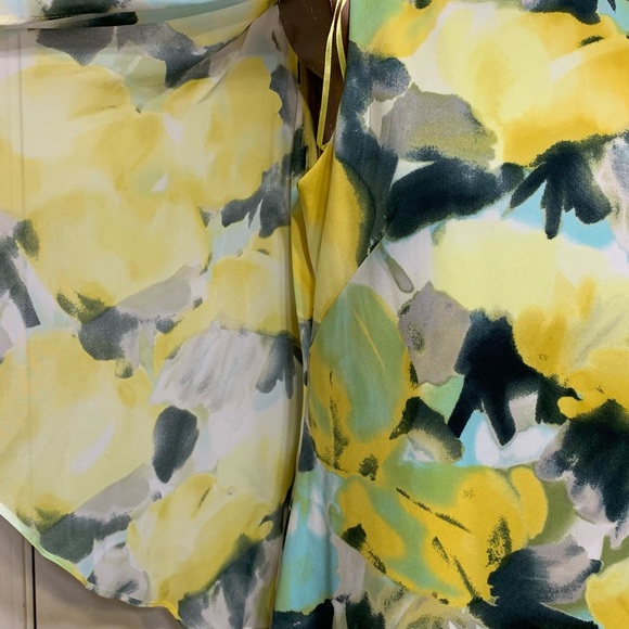 Donna RICCO 🌹women’s floral ruffle cape sleeve - Picture 9 of 9